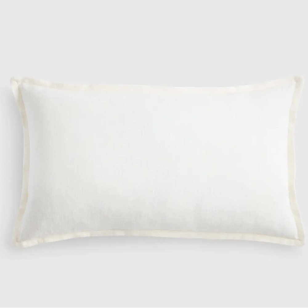 NWOT Quince European Linen Flange Edge Pillow Cover 12x20 Ivory